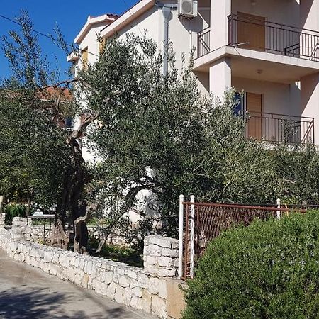 Apartments Jelica Слатине Екстериор снимка