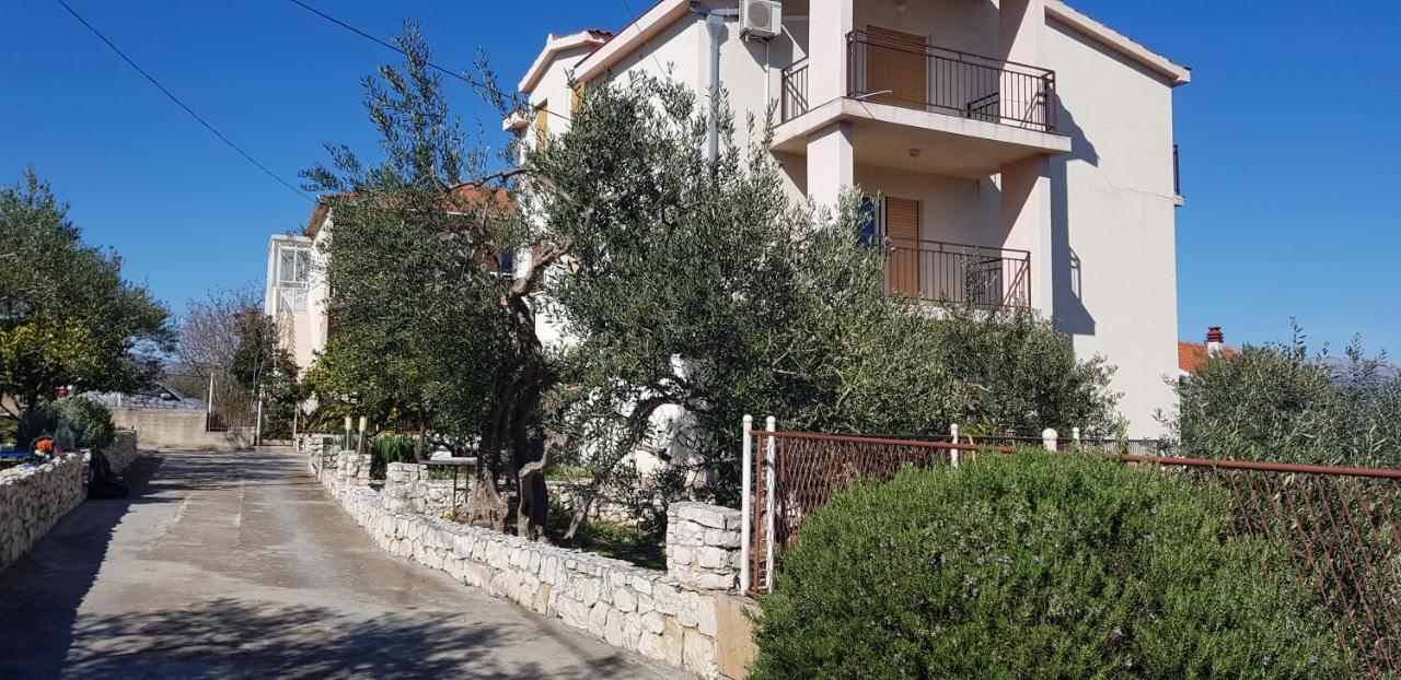 Apartments Jelica Слатине Екстериор снимка