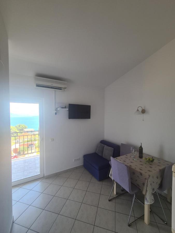 Apartments Jelica Слатине Екстериор снимка