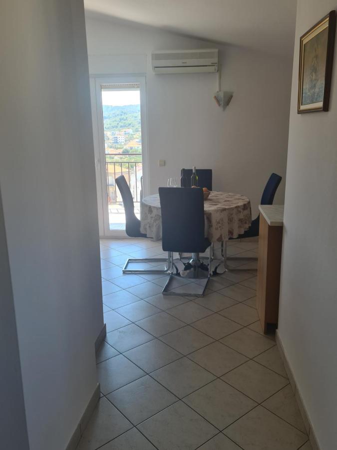 Apartments Jelica Слатине Екстериор снимка