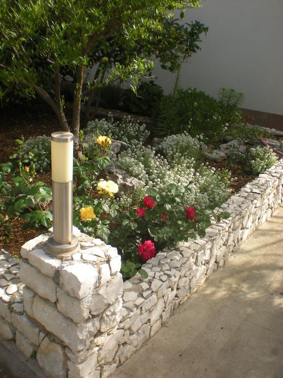 Apartments Jelica Слатине Екстериор снимка