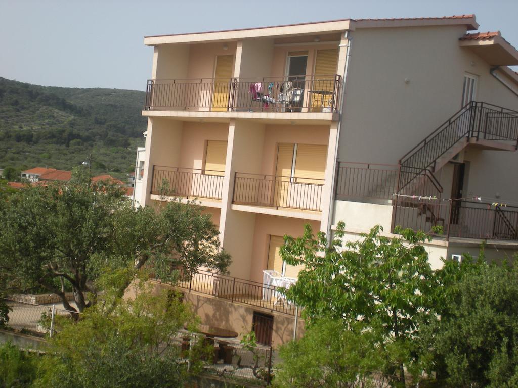 Apartments Jelica Слатине Екстериор снимка
